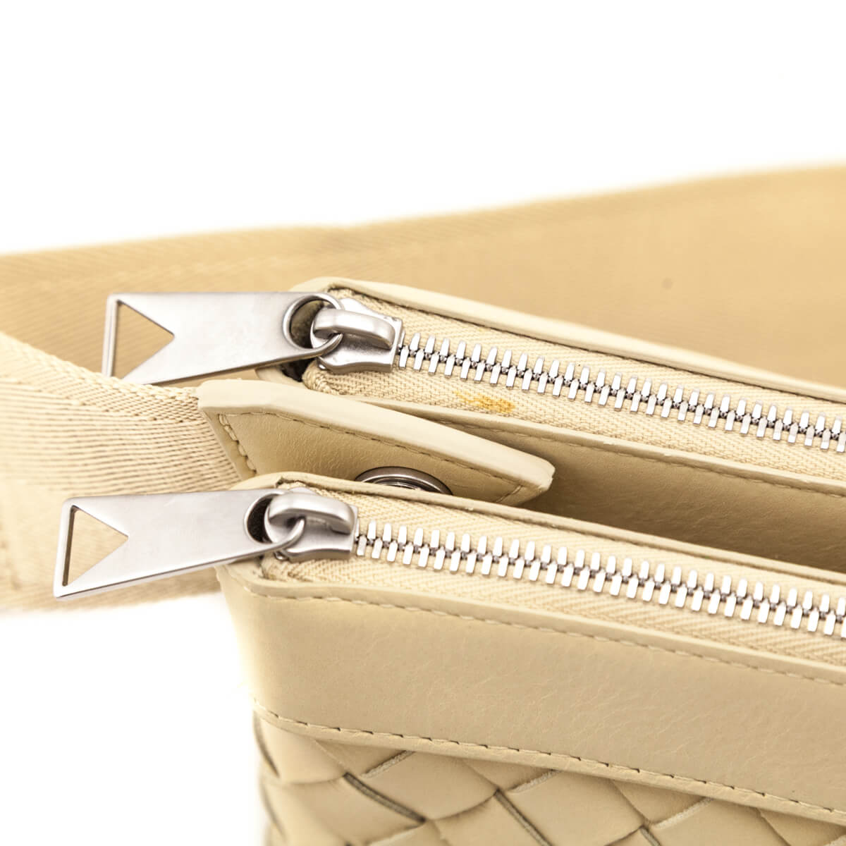 Bottega Veneta Beige Nappa Intrecciato Duo Bag - Love that Bag etc - Preowned Authentic Designer Handbags Preloved Fashions