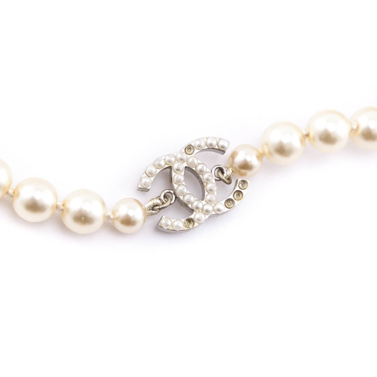 Chanel Faux Pearl CC Waist Belt - Love that Bag etc - Preowned Authentic Designer Handbags Preloved Fashions