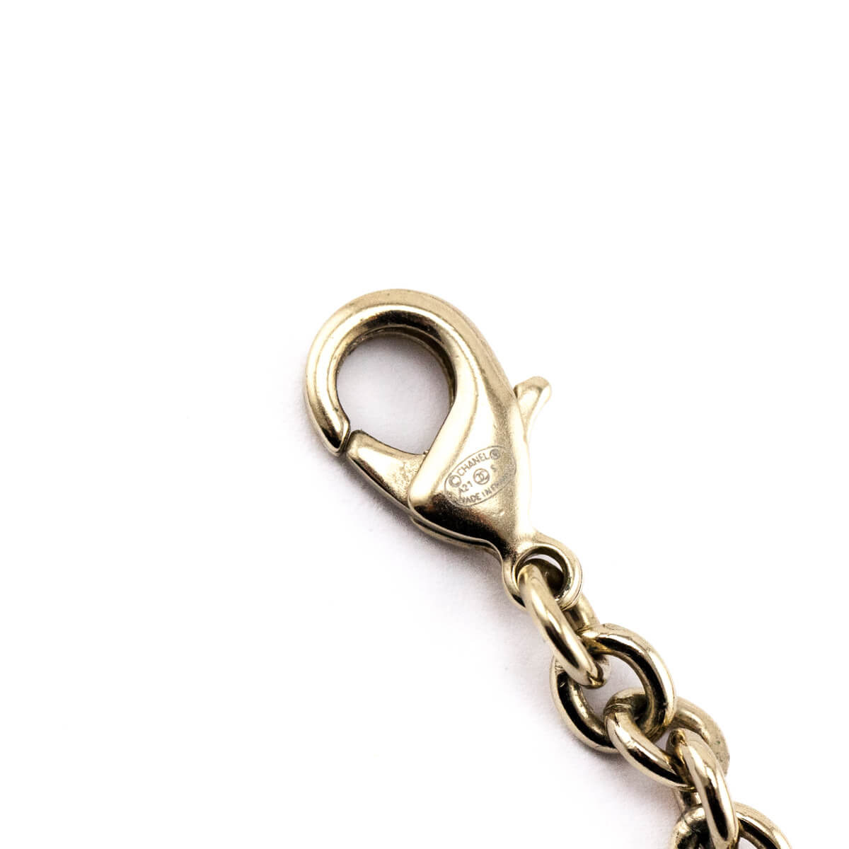 Chanel Faux Pearl Chain CC Necklace - Love that Bag etc - Preowned Authentic Designer Handbags Preloved Fashions
