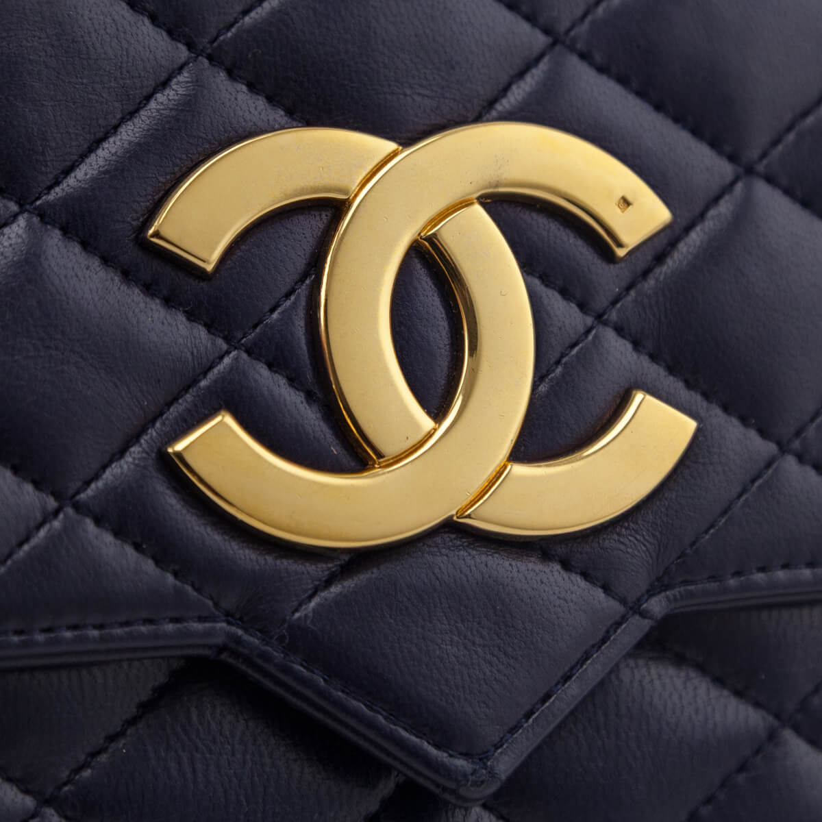 Chanel Navy Blue Lambskin Quilted Vintage Pointed Flap Bag - Love that Bag etc - Preowned Authentic Designer Handbags Preloved Fashions