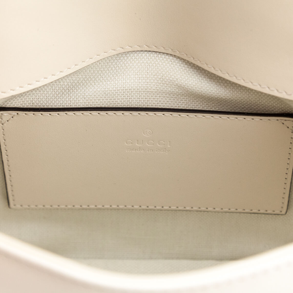 Gucci White Calfskin Matelasse Monochrome GG Marmont Bag - Love that Bag etc - Preowned Authentic Designer Handbags Preloved Fashions