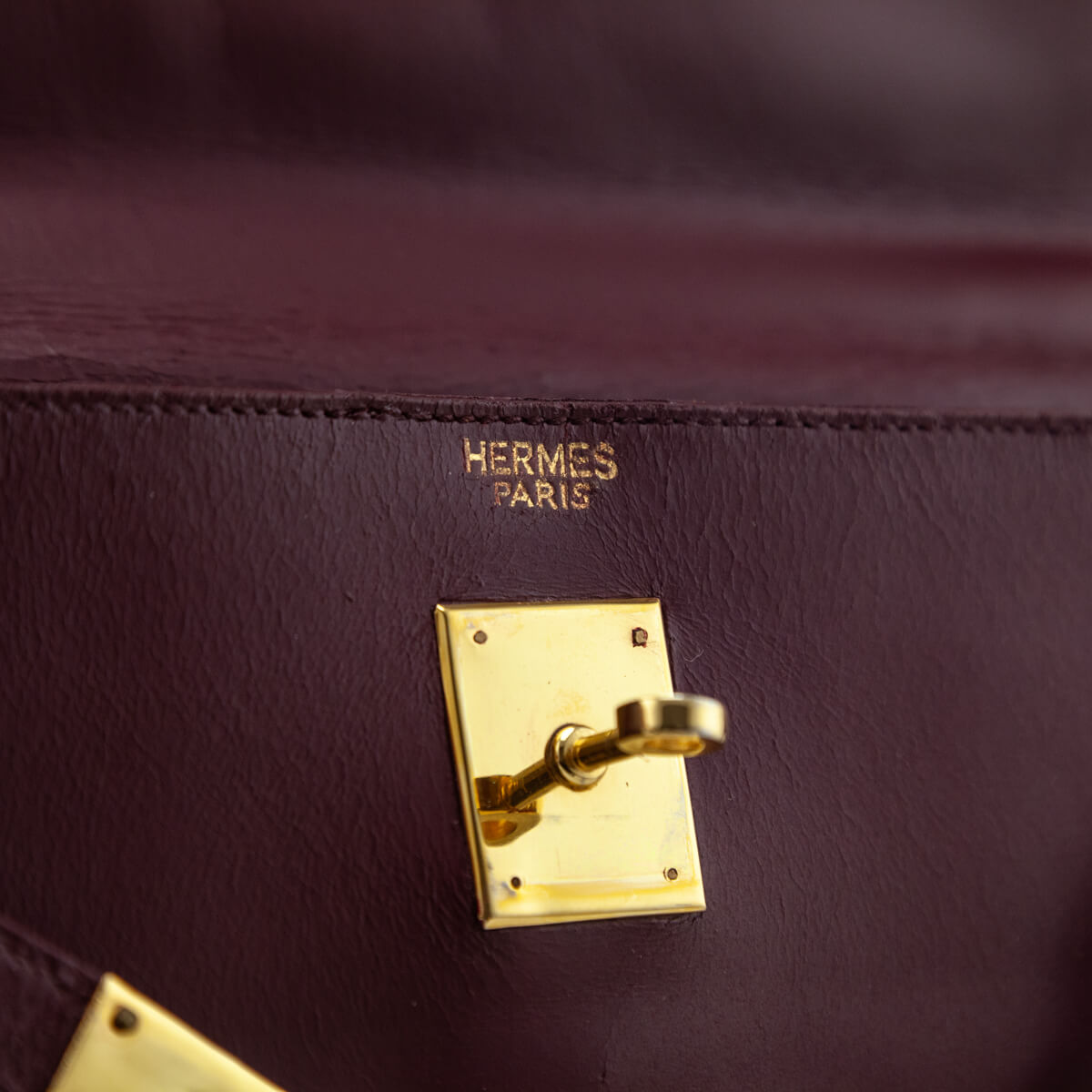Hermes Burgundy Box Vintage Kelly 32 Retourne - Love that Bag etc - Preowned Authentic Designer Handbags Preloved Fashions