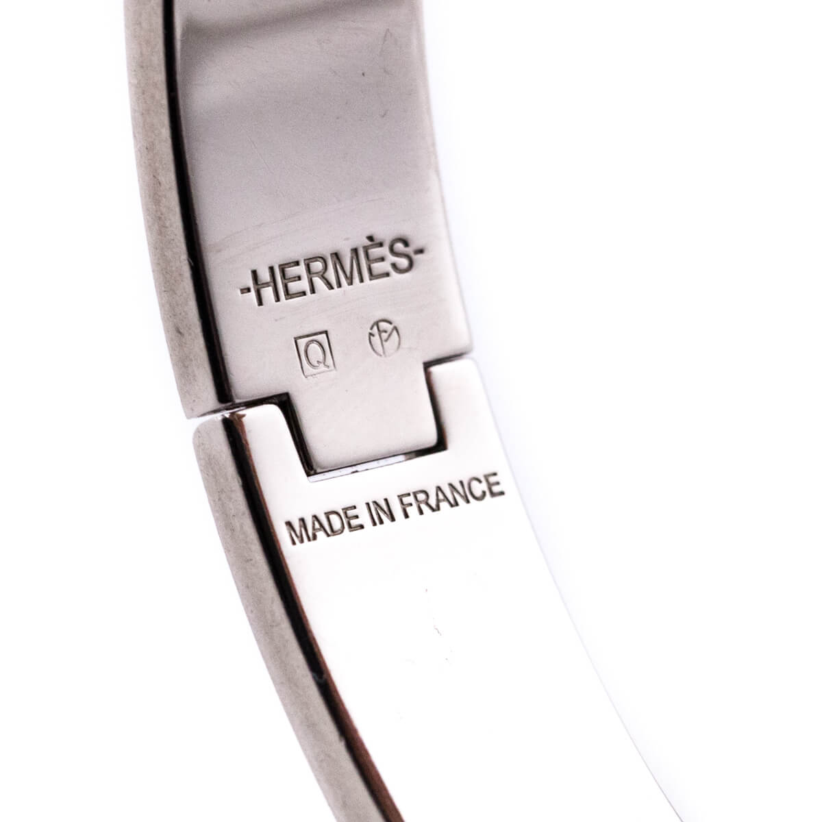 Hermes Navy Enamel Palladium Clic H Bracelet Size PM - Love that Bag etc - Preowned Authentic Designer Handbags Preloved Fashions