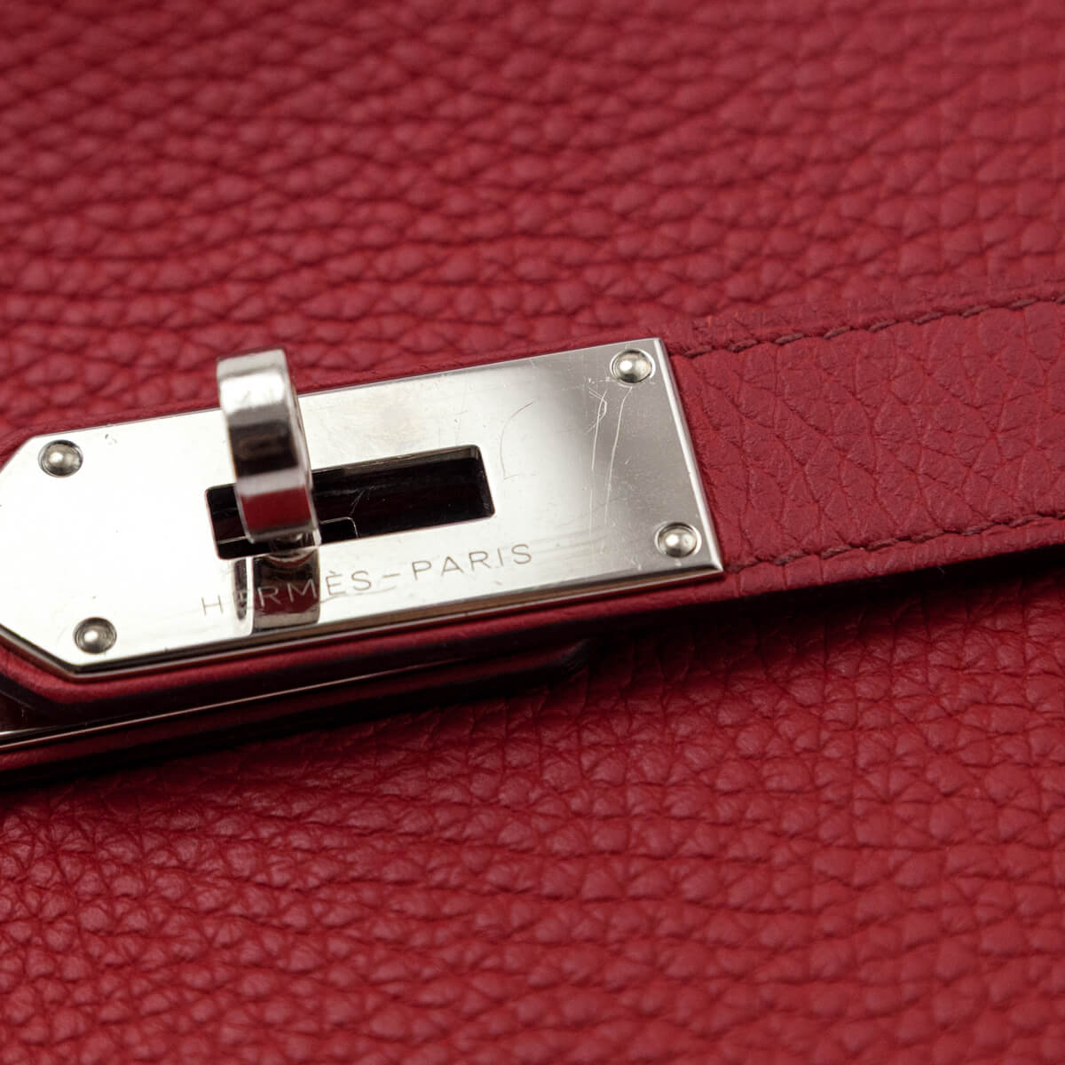 Hermes Rouge H Rouge Casaque Taurillon Clemence Bi-Color Jypsiere 28 - Love that Bag etc - Preowned Authentic Designer Handbags Preloved Fashions