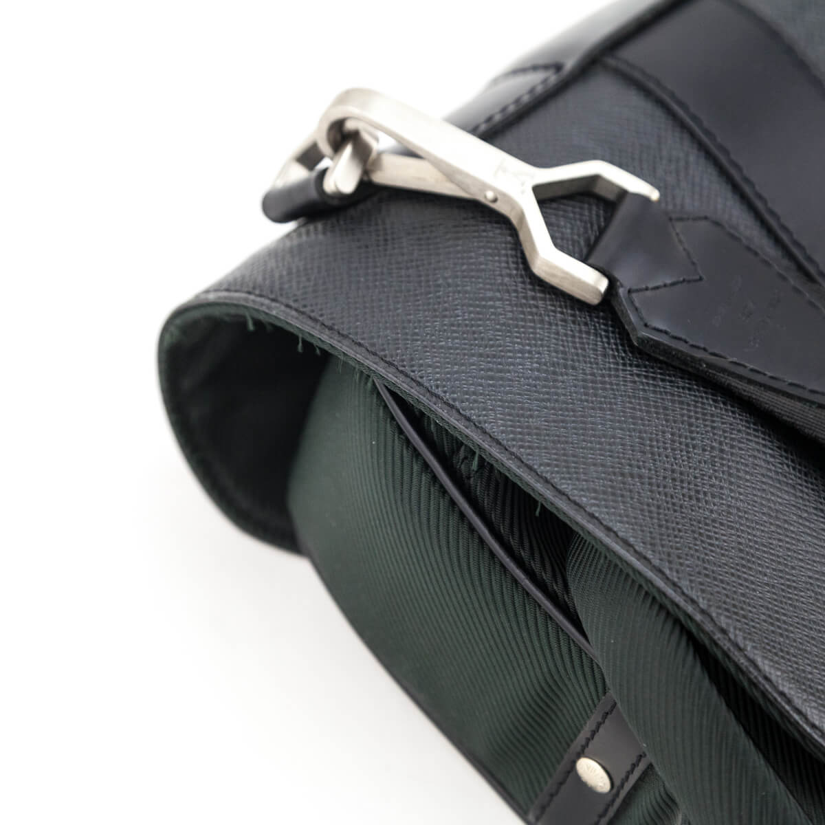 Louis Vuitton Black Taiga Gibeciere Garment Bag - Love that Bag etc - Preowned Authentic Designer Handbags Preloved Fashions