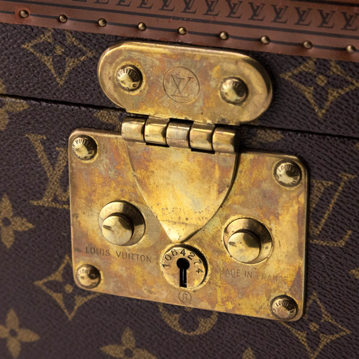 Louis Vuitton Monogram Vintage Boite Flacons Beauty Train Trunk Case - Love that Bag etc - Preowned Authentic Designer Handbags Preloved Fashions