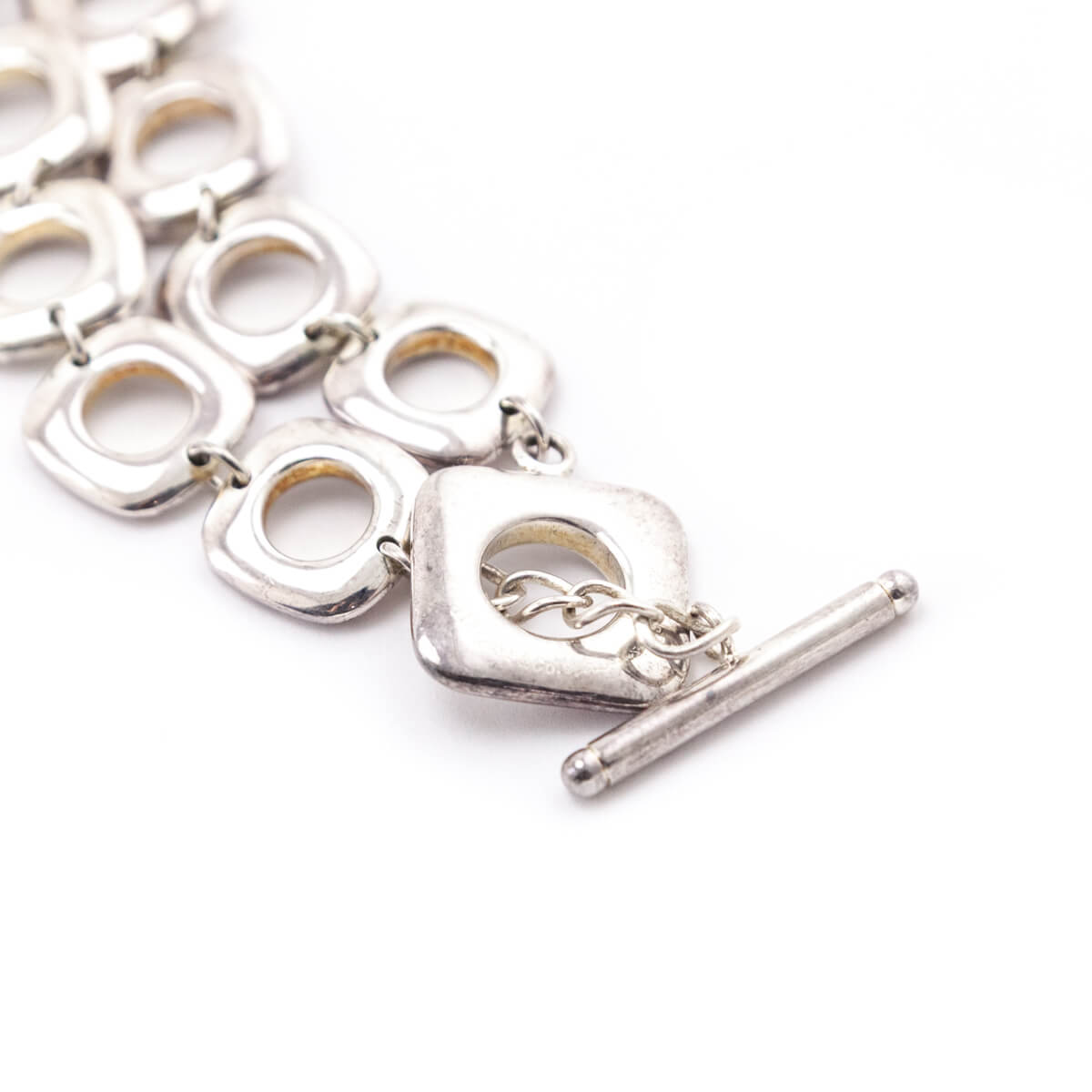 Tiffany Co. Elsa Paretti Sterling Silver Square Cushion Link Toggle Necklace - Love that Bag etc - Preowned Authentic Designer Handbags Preloved Fashions