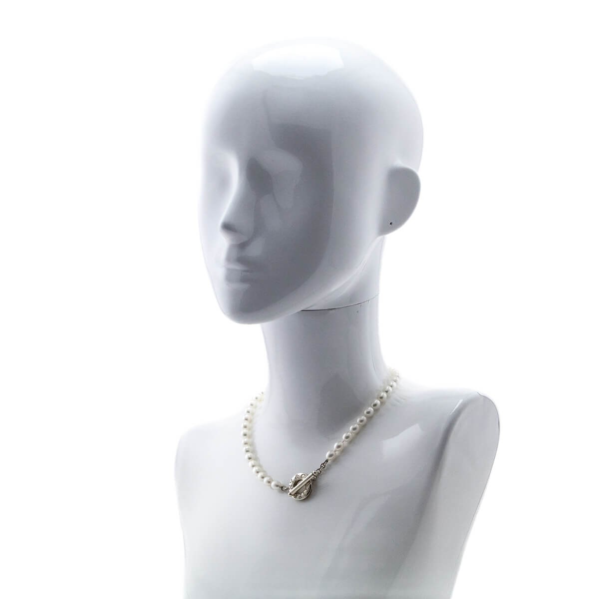 Tiffany Co. Fresh Water Pearl Toggle Necklace - Love that Bag etc - Preowned Authentic Designer Handbags Preloved Fashions