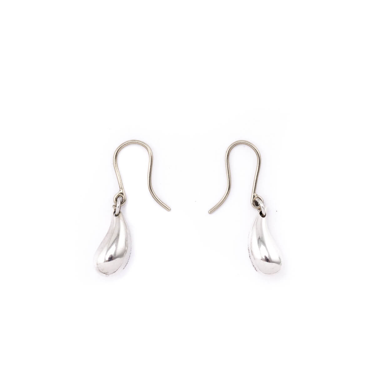 Tiffany Co. Sterling Silver Elsa Peretti Teardrop Drop Earrings - Love that Bag etc - Preowned Authentic Designer Handbags Preloved Fashions