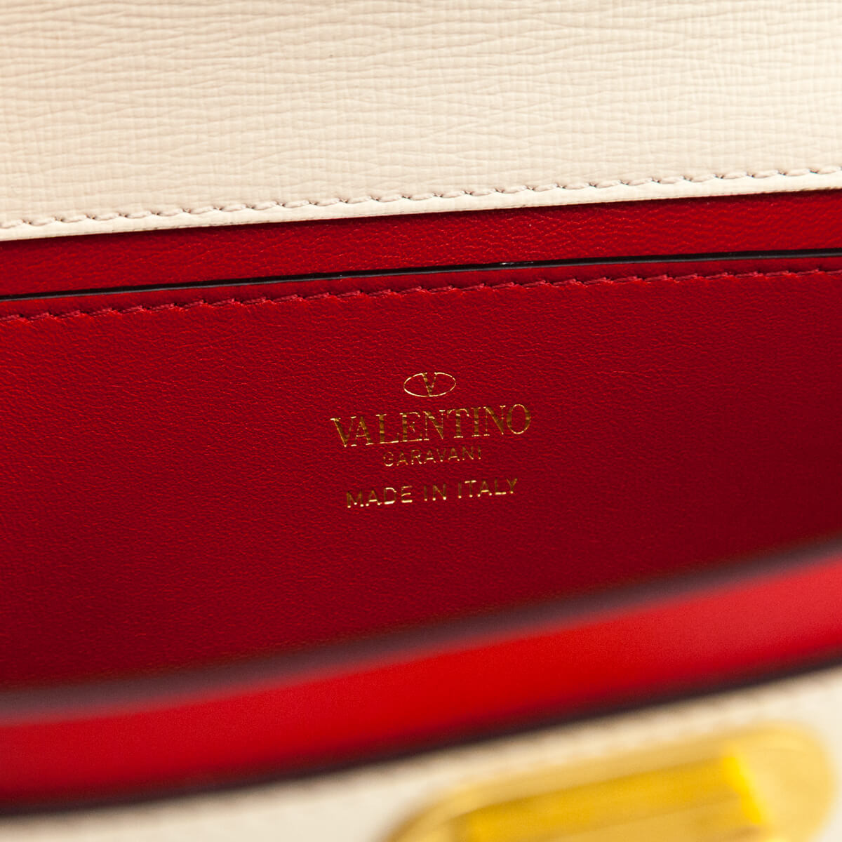 Valentino Ivory Grainy Calfskin Rockstud Alcove Clutch With Chain - Love that Bag etc - Preowned Authentic Designer Handbags Preloved Fashions