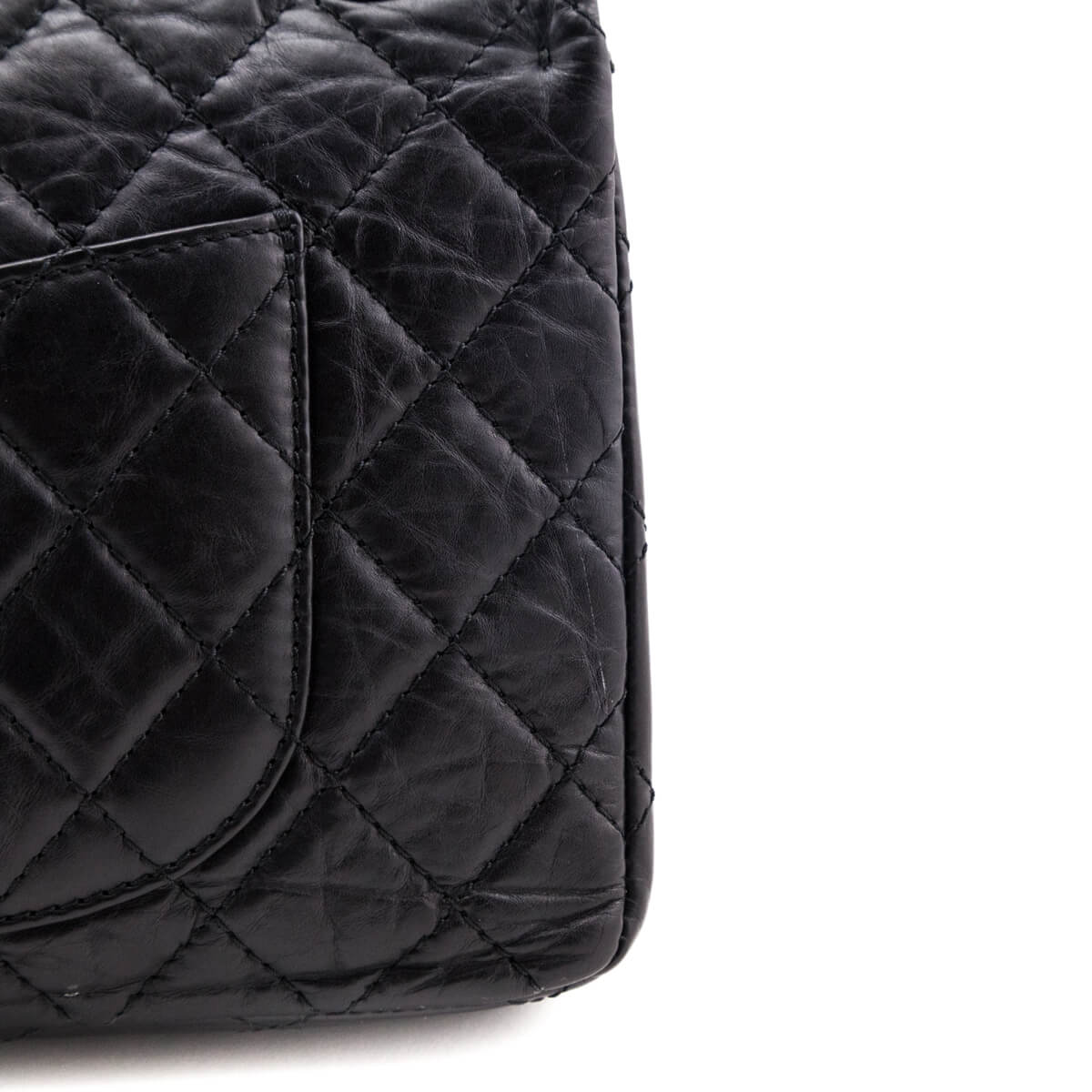 Chanel Black Quilted Aged Calfskin 2.55 Reissue 226 Flap Bag - Love that Bag etc - Preowned Authentic Designer Handbags Preloved Fashions