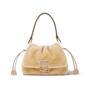 Fendi Mamma Baguette Medium Bag