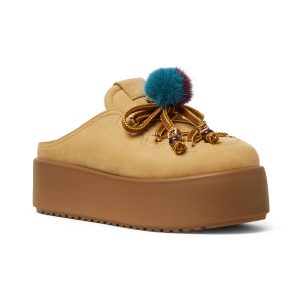 Fendi Apres Chic Leather Sabots